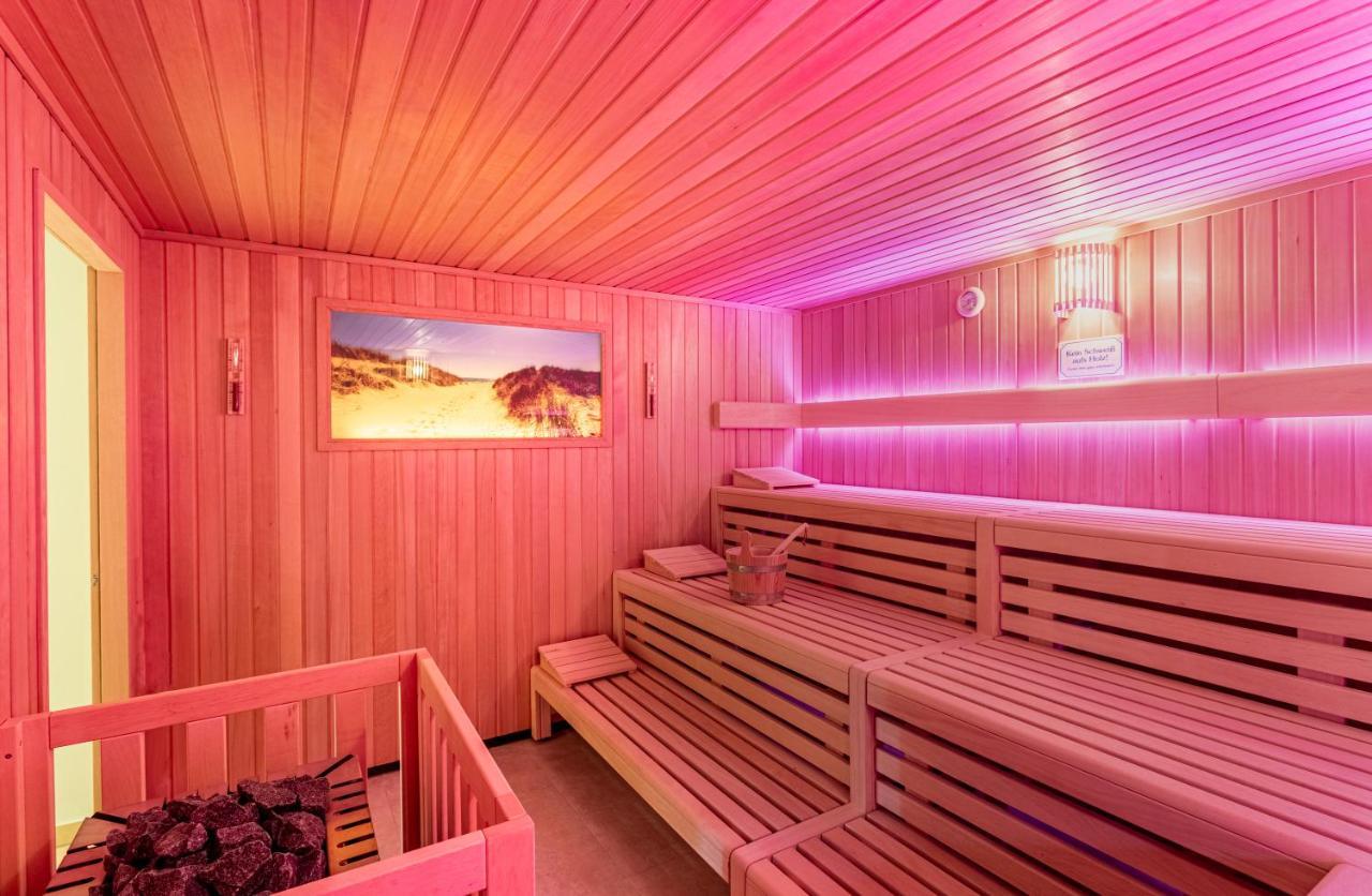 Ringhotel Warnemuender Hof Росток Экстерьер фото