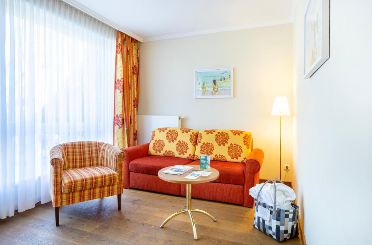 Ringhotel Warnemuender Hof Росток Экстерьер фото