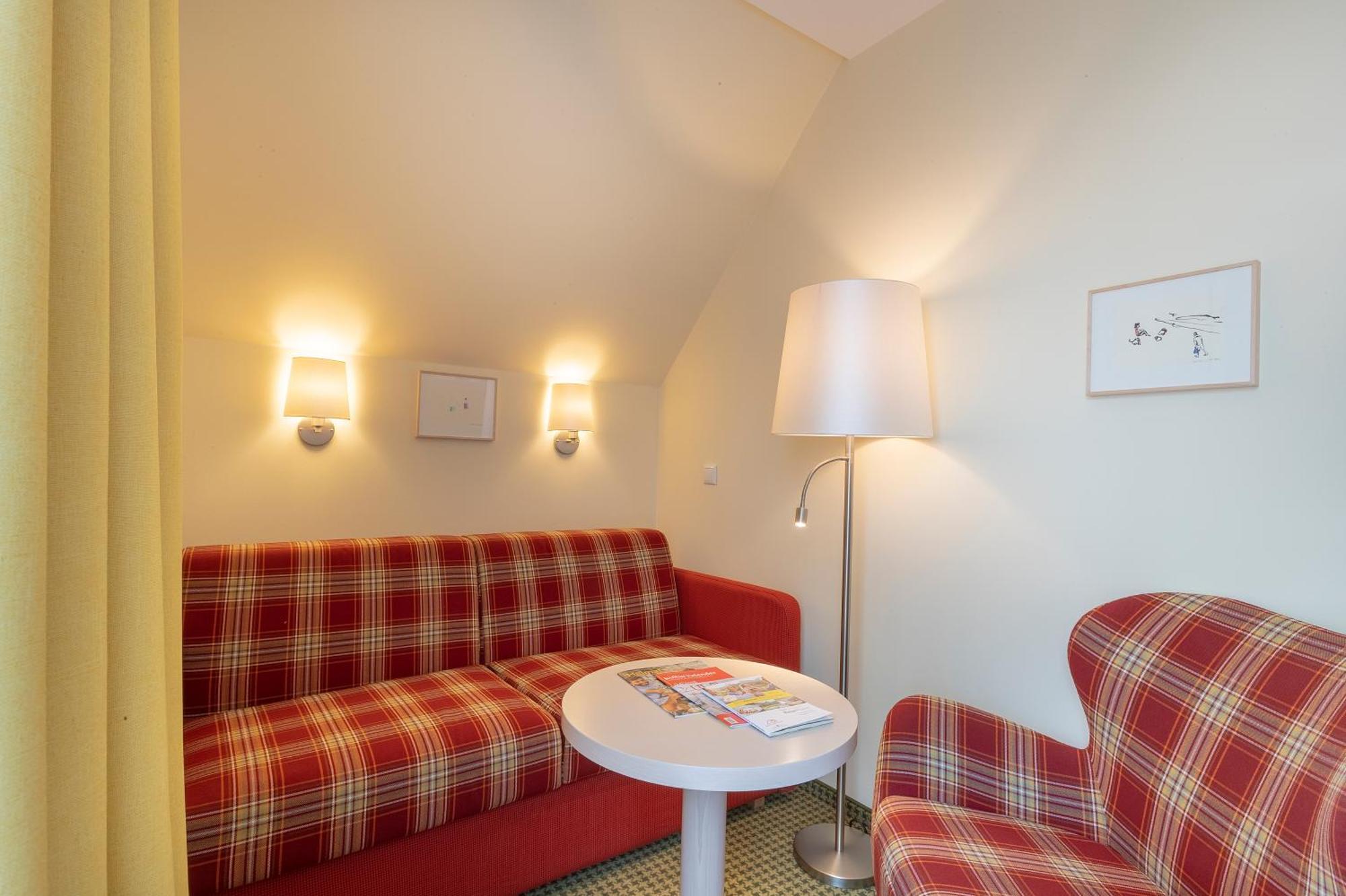 Ringhotel Warnemuender Hof Росток Экстерьер фото