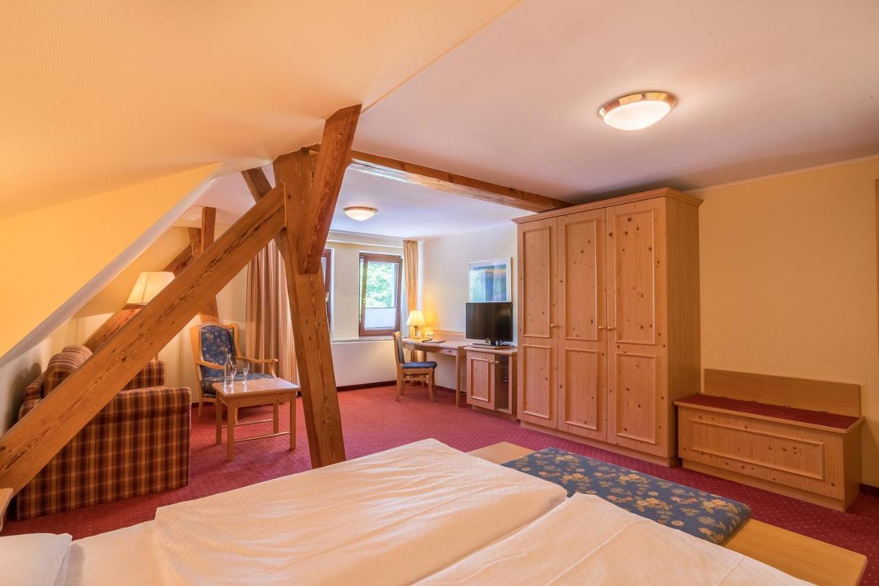 Ringhotel Warnemuender Hof Росток Экстерьер фото